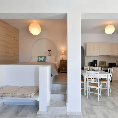 Azzurro Bianco פארוס