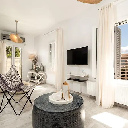 Azzurro Bianco パロス島