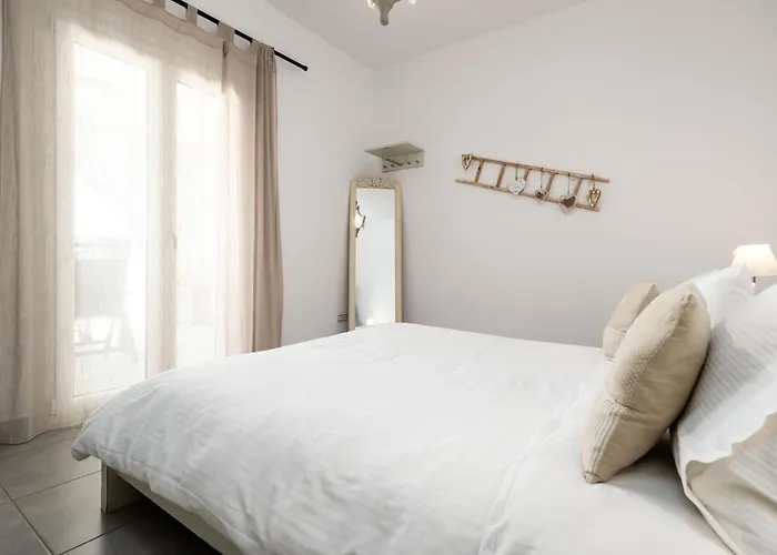 Azzurro Bianco * Páros