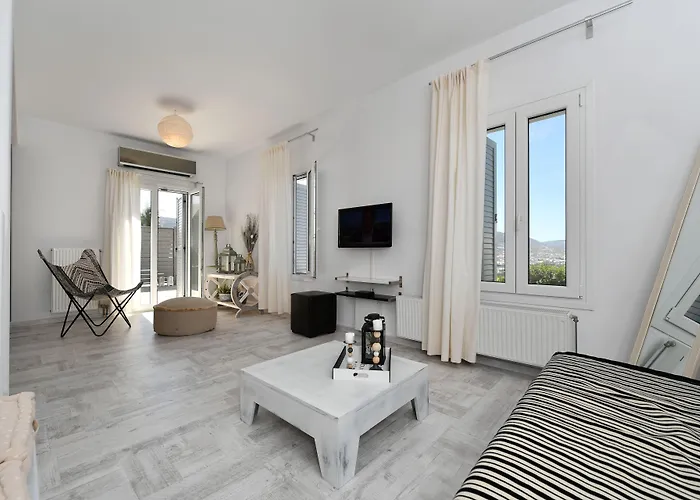 Azzurro Bianco * Páros